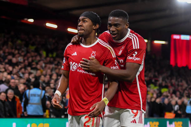 面对这种突 面对这种突